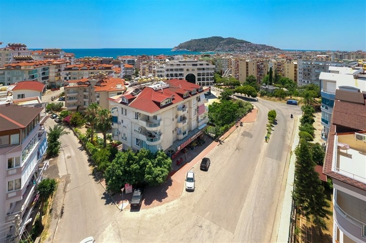 Furnished 2+1 apartment in the center of Alanya