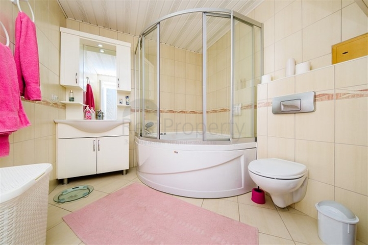 Furnished 2+1 apartment in the center of Alanya