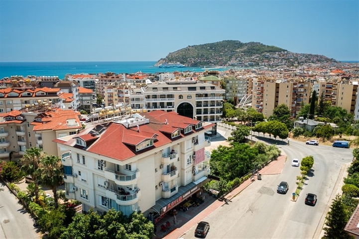 Furnished 2+1 apartment in the center of Alanya