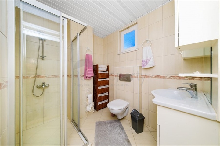 Furnished 2+1 apartment in the center of Alanya