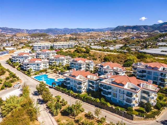 3+1 penthouse with panoramic sea views in Konakli district