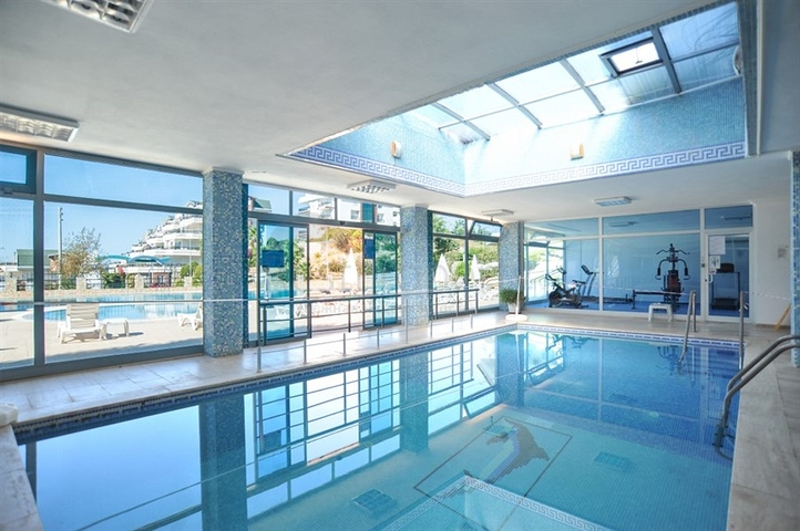 3+1 penthouse with panoramic sea views in Konakli district