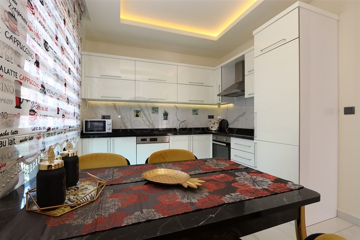 Two-bedroom apartment 300 meters from Cleopatra beach