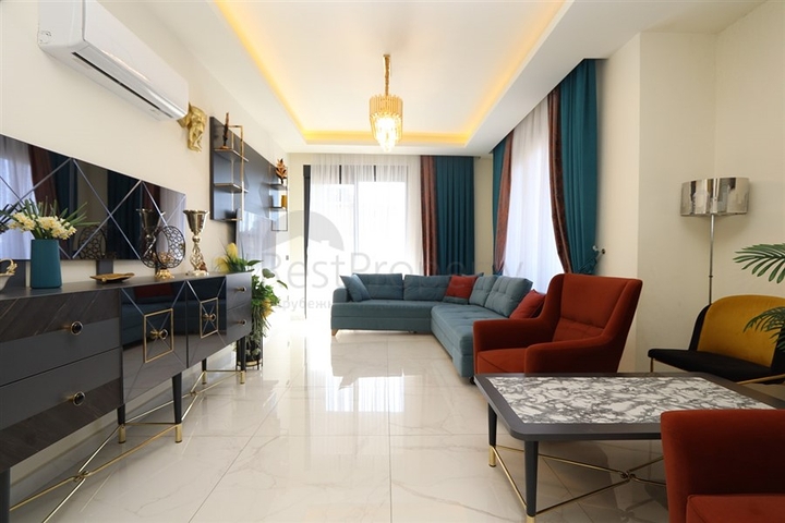 Two-bedroom apartment 300 meters from Cleopatra beach