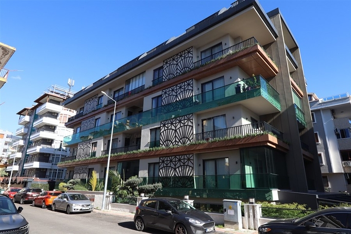 Two-bedroom apartment 300 meters from Cleopatra beach