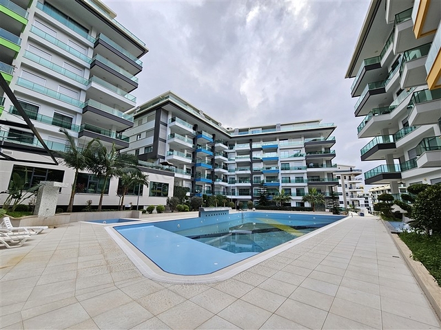 Luxury 3+1 custom-made penthouse