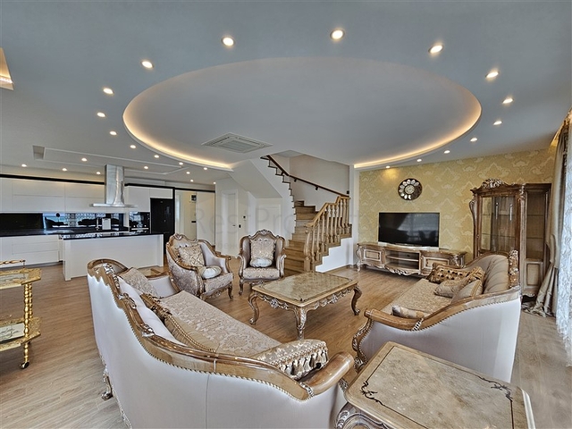 Luxury 3+1 custom-made penthouse