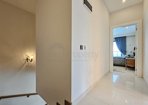 Luxury 3+1 custom-made penthouse