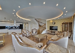 Luxury 3+1 custom-made penthouse