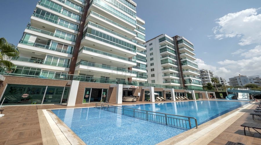 Spacious 1+1 apartment in one of the best residences in the Tosmur area