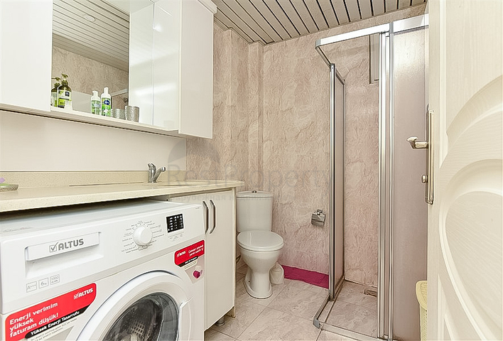 1+1 apartment in the center of Alanya