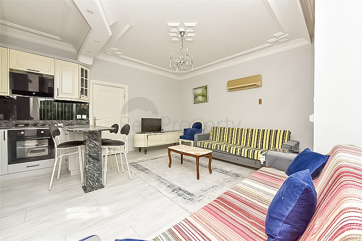 1+1 apartment in the center of Alanya