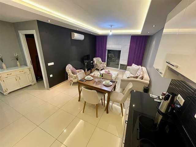 One-bedroom apartment with a beautiful view of the infrastructure