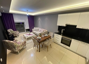 One-bedroom apartment with a beautiful view of the infrastructure