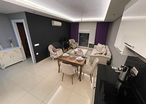 One-bedroom apartment with a beautiful view of the infrastructure