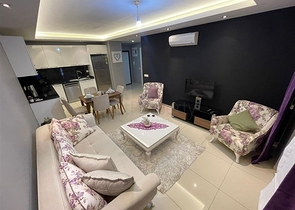 One-bedroom apartment with a beautiful view of the infrastructure