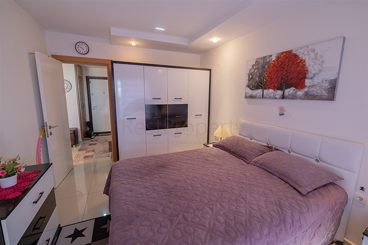 Spacious 1+1 apartment in the central area of Alanya