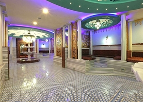 Spacious 1+1 apartment in the central area of Alanya