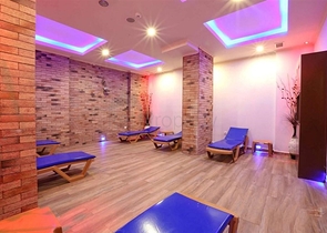 Spacious 1+1 apartment in the central area of Alanya