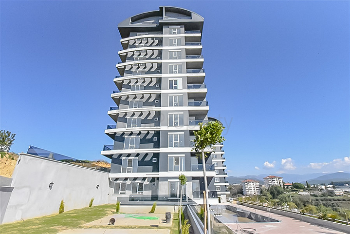 One-bedroom apartment in a new complex