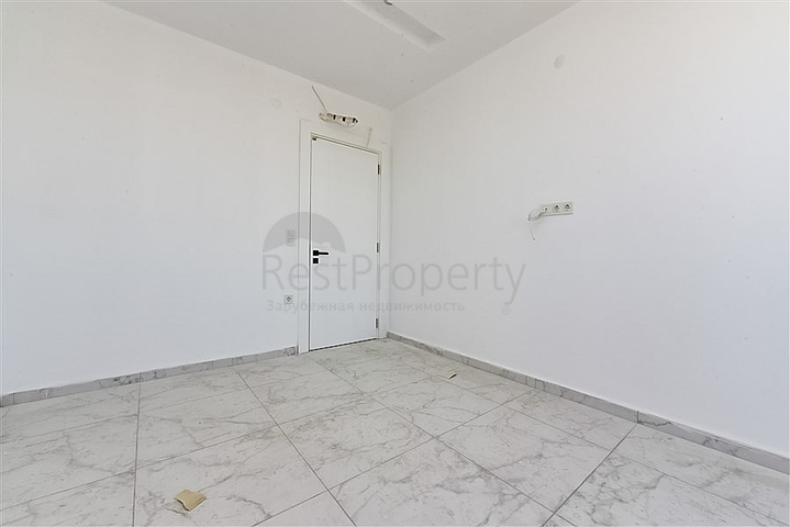 One-bedroom apartment in a new complex