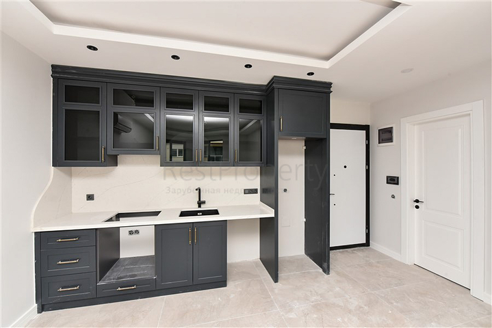 Apartment with sea view on the first coastline