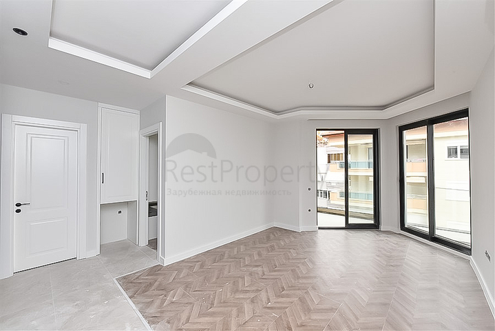 Apartment with sea view on the first coastline