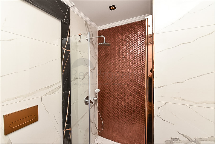 Apartment with sea view on the first coastline