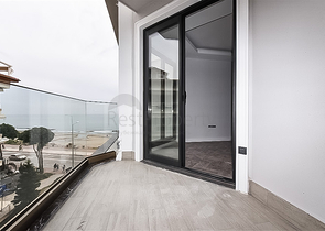 Apartment with sea view on the first coastline