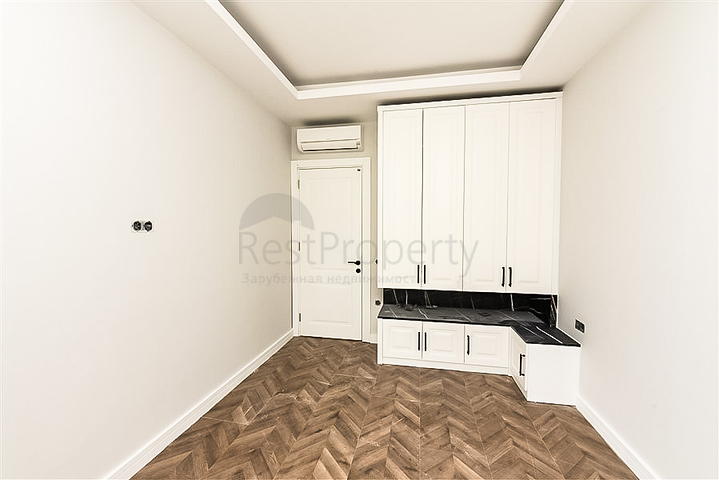 One bedroom apartment in the center of Alanya with panoramic sea views