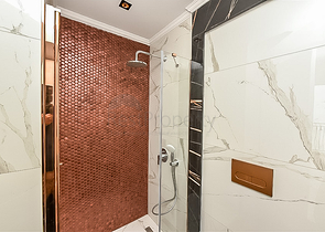 One bedroom apartment in the center of Alanya with panoramic sea views