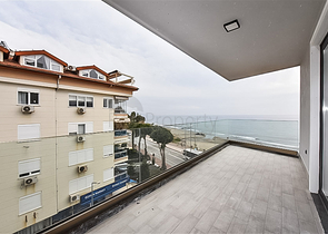 One bedroom apartment in the center of Alanya with panoramic sea views