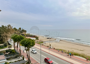 One bedroom apartment in the center of Alanya with panoramic sea views