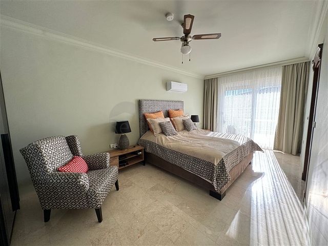 Spacious 3+1 penthouse with panoramic sea views