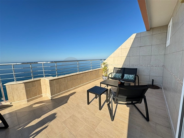 Spacious 3+1 penthouse with panoramic sea views