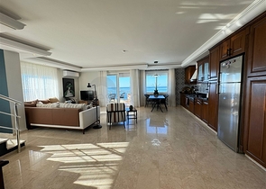 Spacious 3+1 penthouse with panoramic sea views