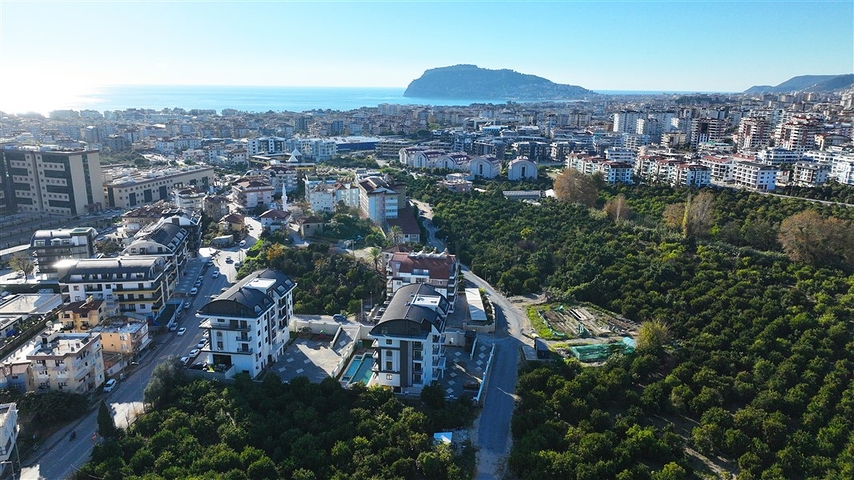 New 1+1 and 2+1 apartments in a modern residential complex in Oba district