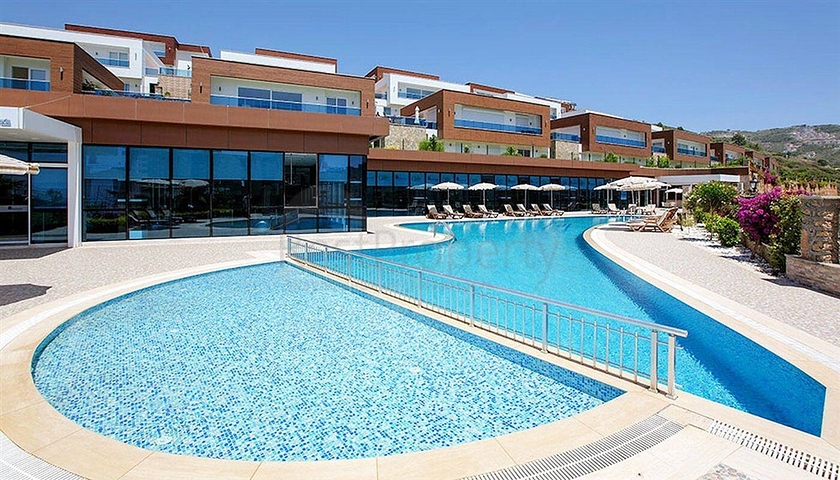 Furnished 3+1 villa in Kargicak area