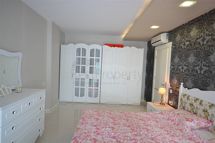 Furnished 3+1 villa in Kargicak area
