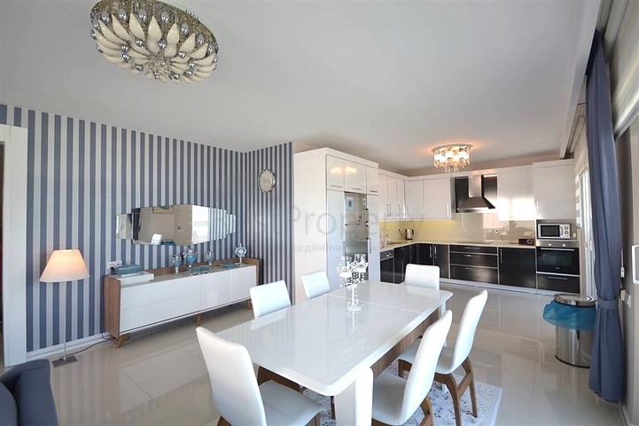 Furnished 3+1 villa in Kargicak area