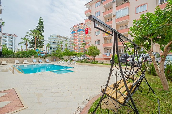 4+2 penthouse on the first coastline