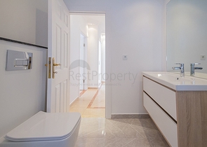 4+2 penthouse on the first coastline