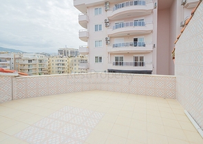 4+2 penthouse on the first coastline