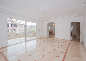 4+2 penthouse on the first coastline