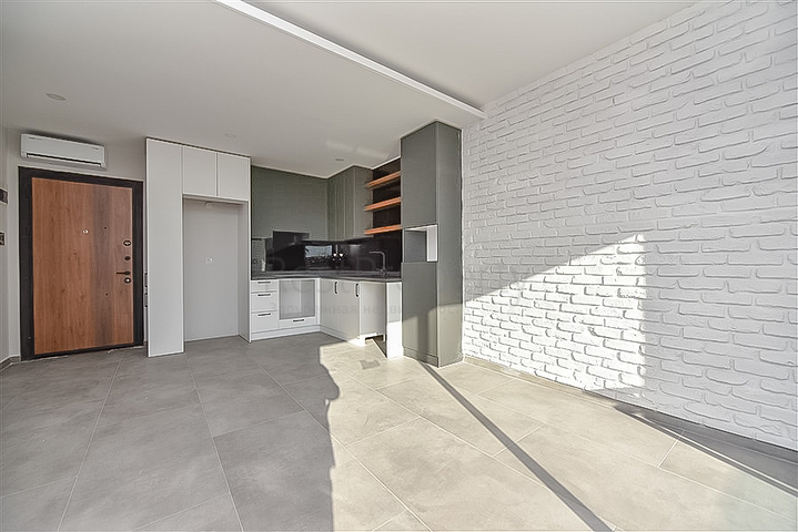 1+1 apartment in a new complex just 200 meters from Cleopatra beach