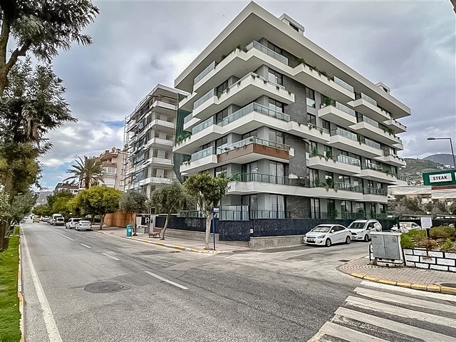 1+1 apartment in a new complex just 200 meters from Cleopatra beach