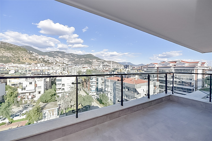 1+1 apartment in one of the best houses on Cleopatra