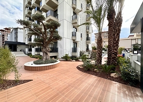 2+1 penthouse in a new complex just 400 m from the sea in the center of Alanya 