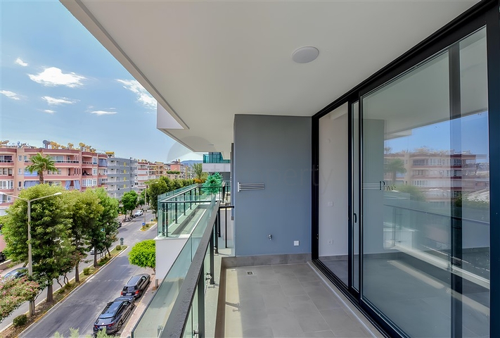 Apartment in a new complex just 200 meters from the sea