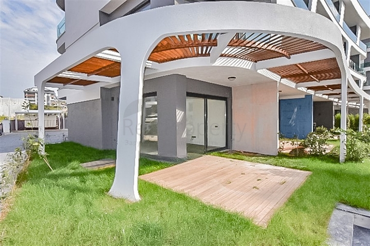 1+1 apartment with garden access in Oba area